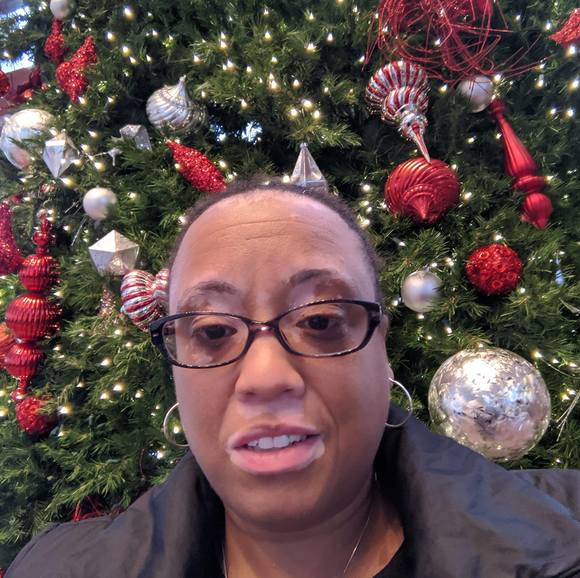 Meet your Posher, Hope - Picture 1 of 1